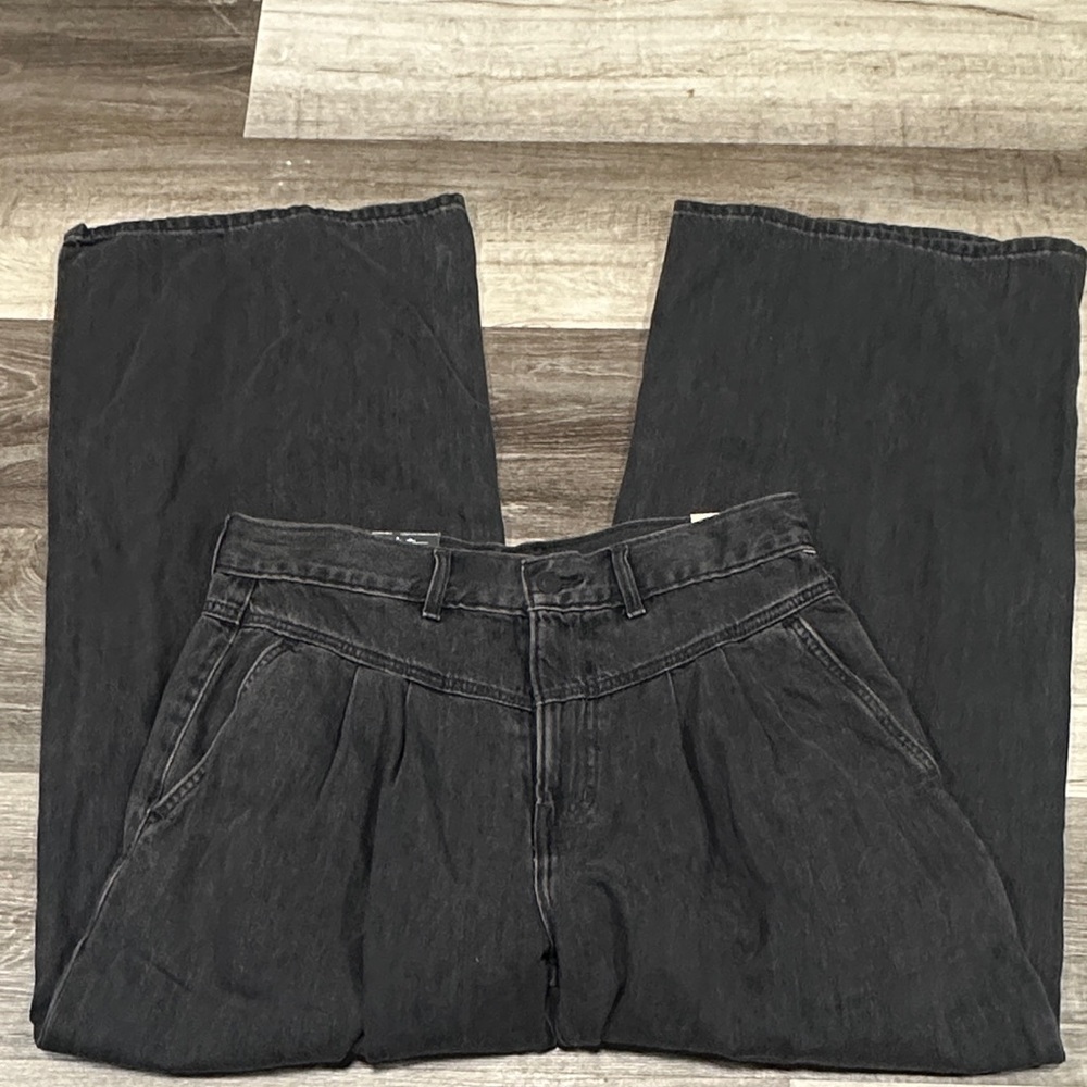 Levis